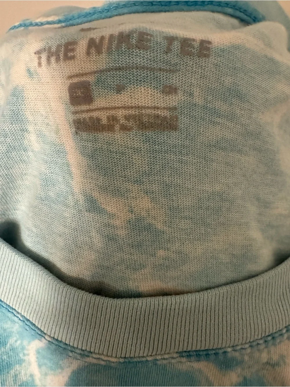 Nike Blue Water Print Cropped Graphic Tee Size Small